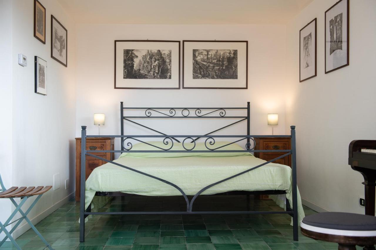 Апартаменты House Santa Caterina Рим Экстерьер фото